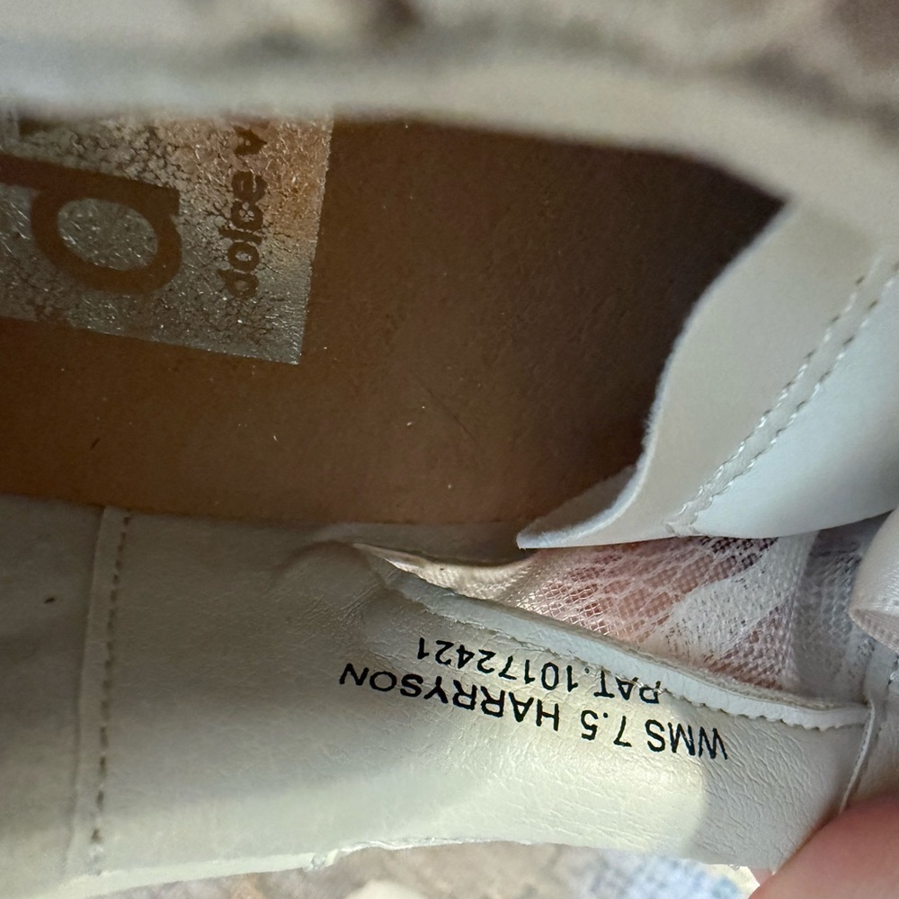 Dolce Vita Ivory Satin Lace Women's Sneakers 7.5 - Picture 8 of 8